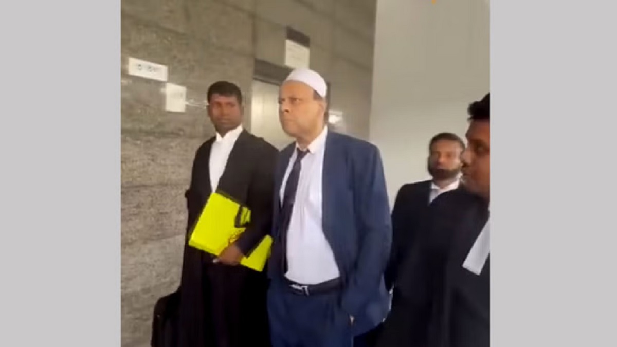 নিঃশর্ত ক্ষমা চেয়ে পার পেলেন কক্সবাজার জেলা জজ