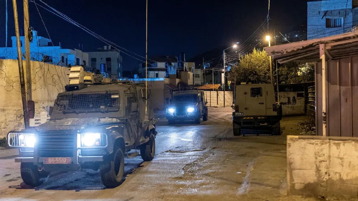 পশ্চিম তীরে ইসরায়েলি বাহিনীর গুলিতে নিহত ৩ ফিলিস্তিনি