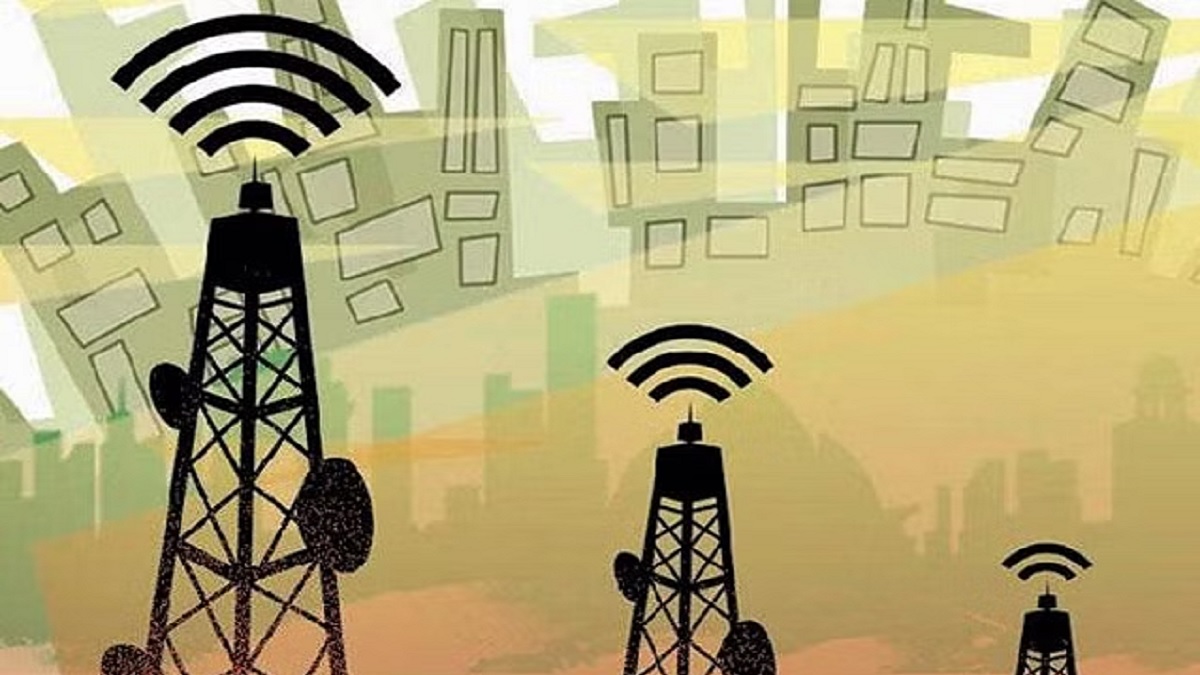 মোবাইল ইন্টারনেট চালুর বিষয়ে অপারেটরদের সঙ্গে কাল বসবে সরকার