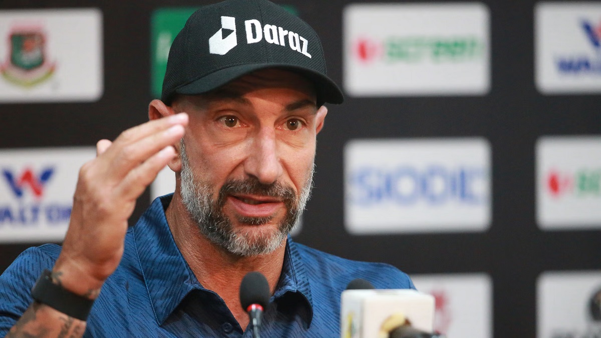 বিশ্বসেরা স্পিন বোলারদের বিপক্ষে এটাও একটা শিক্ষা: পোথাস