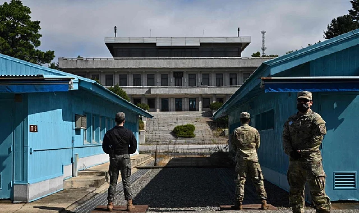 উত্তর কোরিয়ায় মার্কিন সেনা অনুপ্রবেশের ঘটনায় তুমুল হইচই