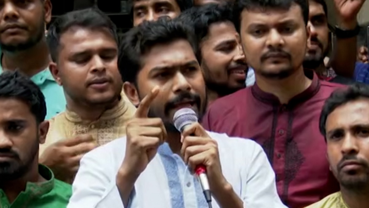 পুলিশি বাধায় শেষ গণঅধিকার পরিষদের ইসি ঘেরাও কর্মসূচি