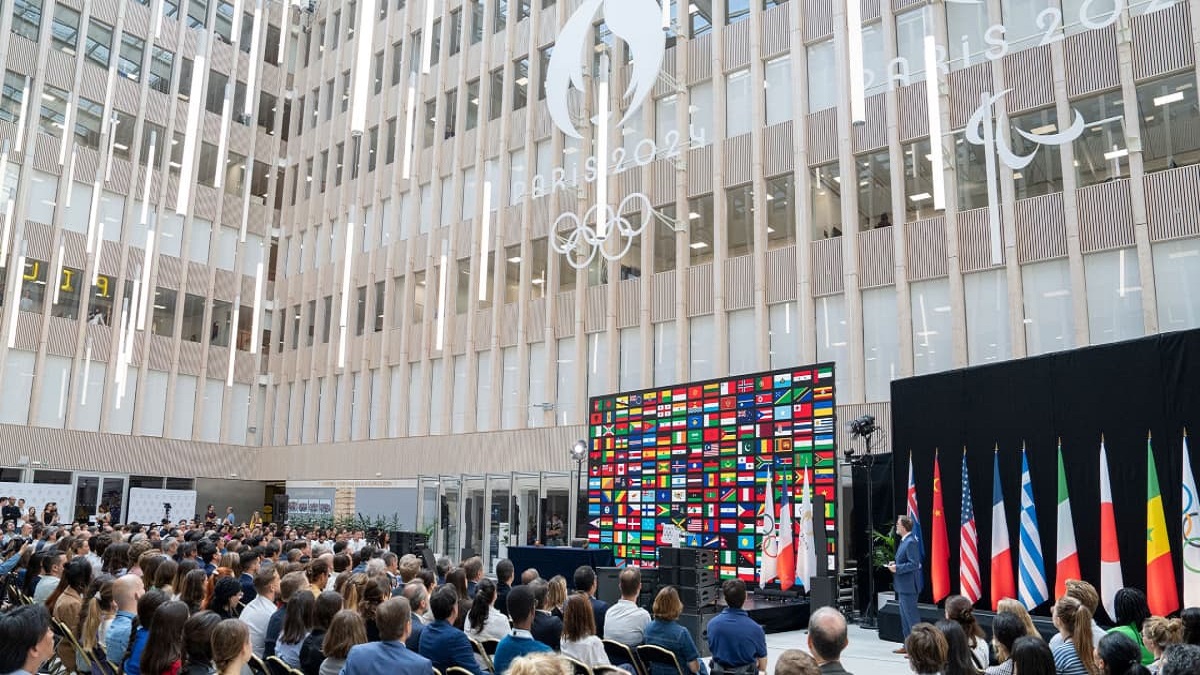 প্যারিস অলিম্পিকে আমন্ত্রণ পায়নি রাশিয়া, বেলারুশ