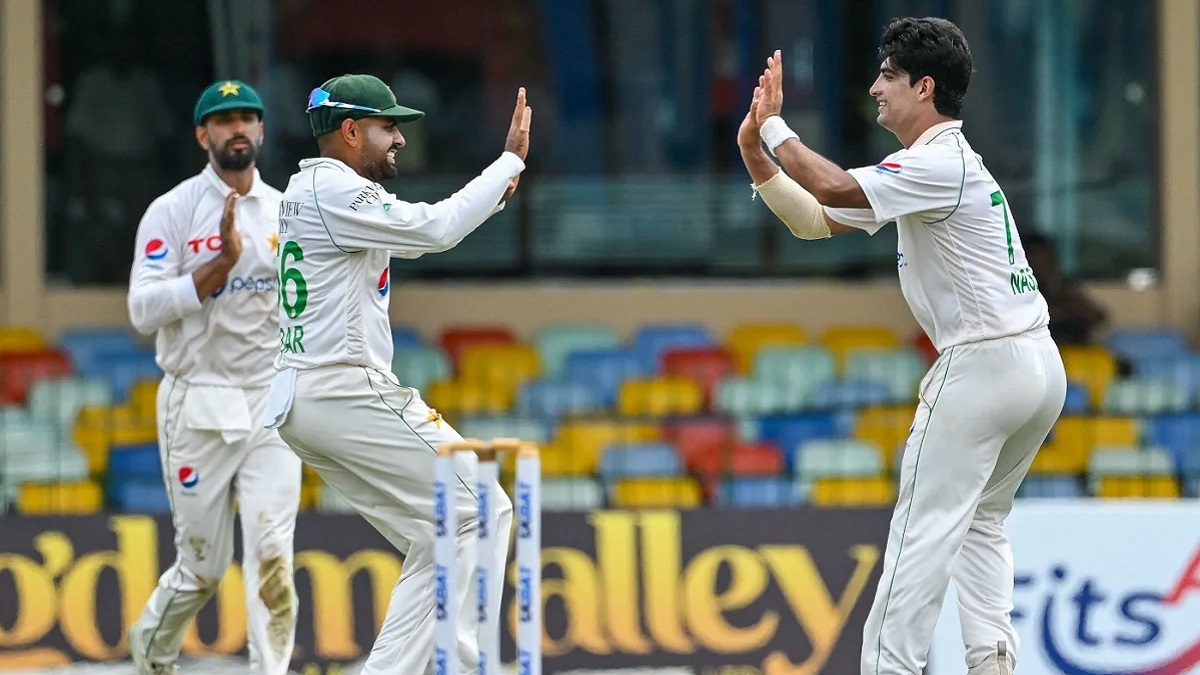 আবরার-নাসিমের বোলিং তোপে নাজেহাল শ্রীলঙ্কা