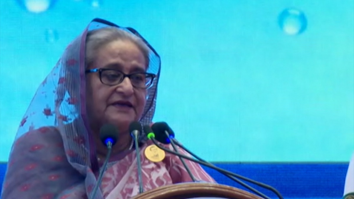 প্রতিটা গ্রামে সকল নাগরিক সুবিধা দিতে প্রধানমন্ত্রীর তাগিদ