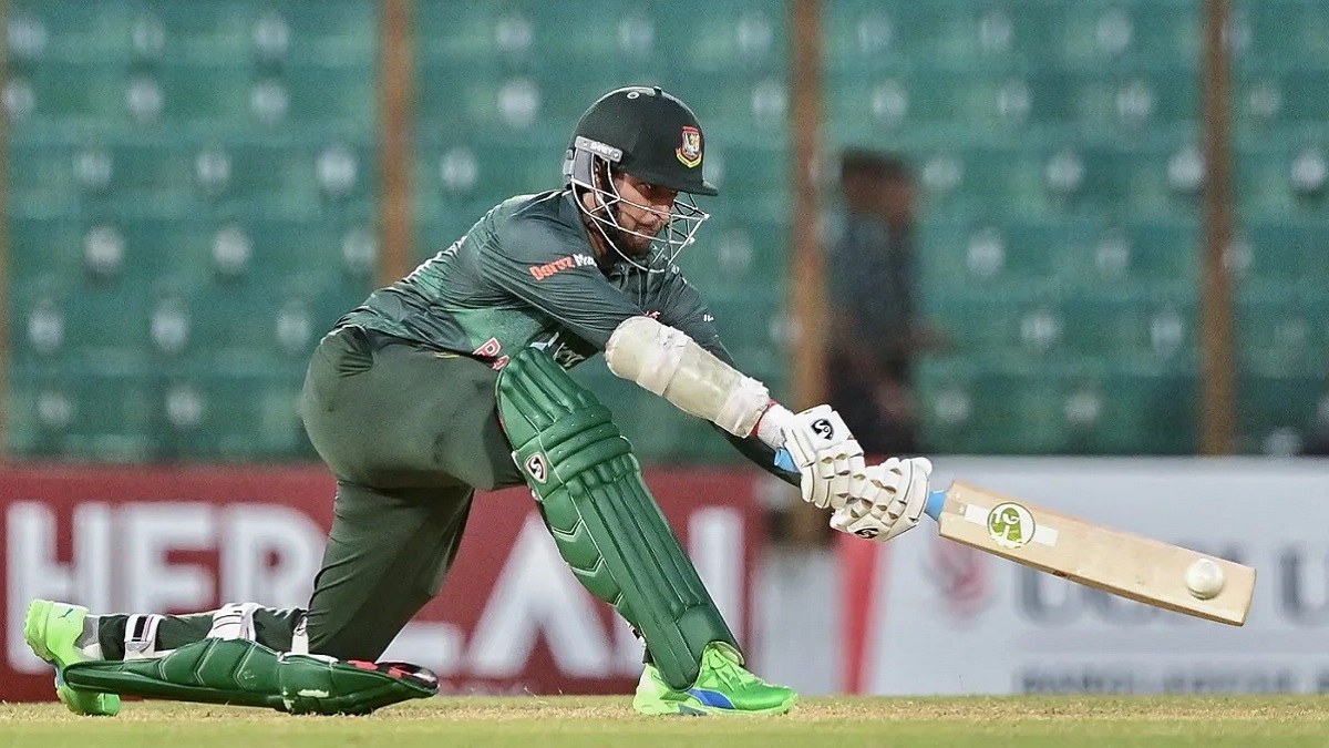 তৃতীয় বাংলাদেশি হিসেবে ১৪ হাজার রানের ক্লাবে সাকিব