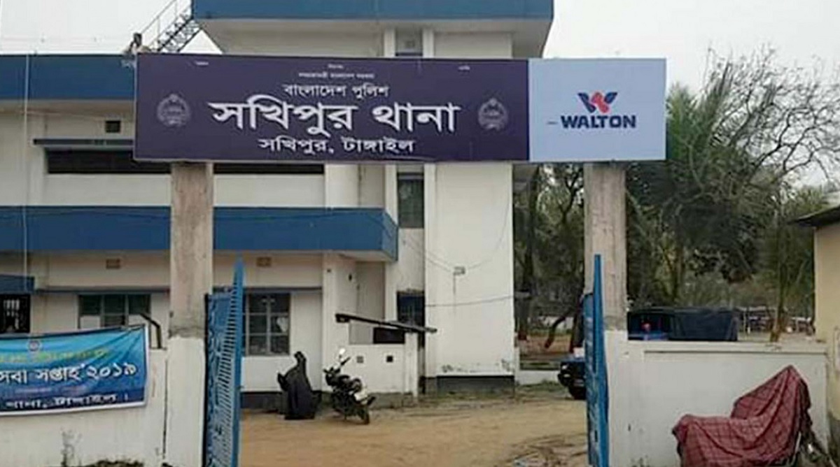 টাঙ্গাইলের সখিপুরে দুই জনকে কুপিয়ে হত্যা