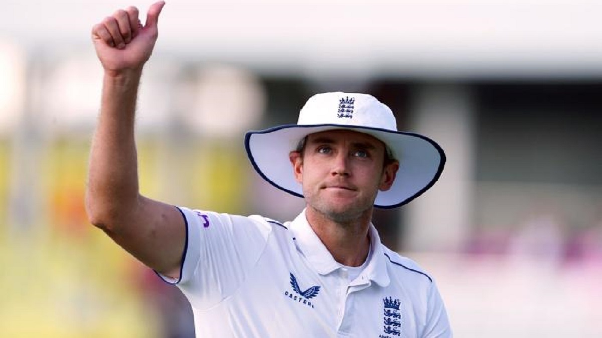 ক্রিকেটকে বিদায় বললেন ব্রড