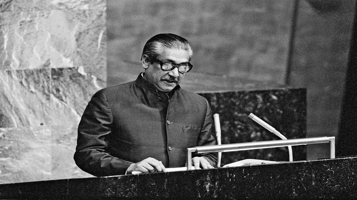 বাঙালি জাতির শোকের দিন আজ