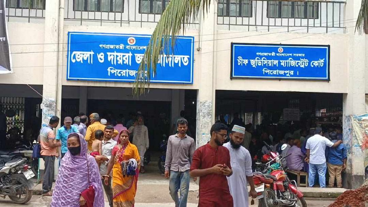 পিরোজপুরে ভুল চিকিৎসায় প্রসূতির শরীরে পচন, চিকিৎসকের বিরুদ্ধে মামলা