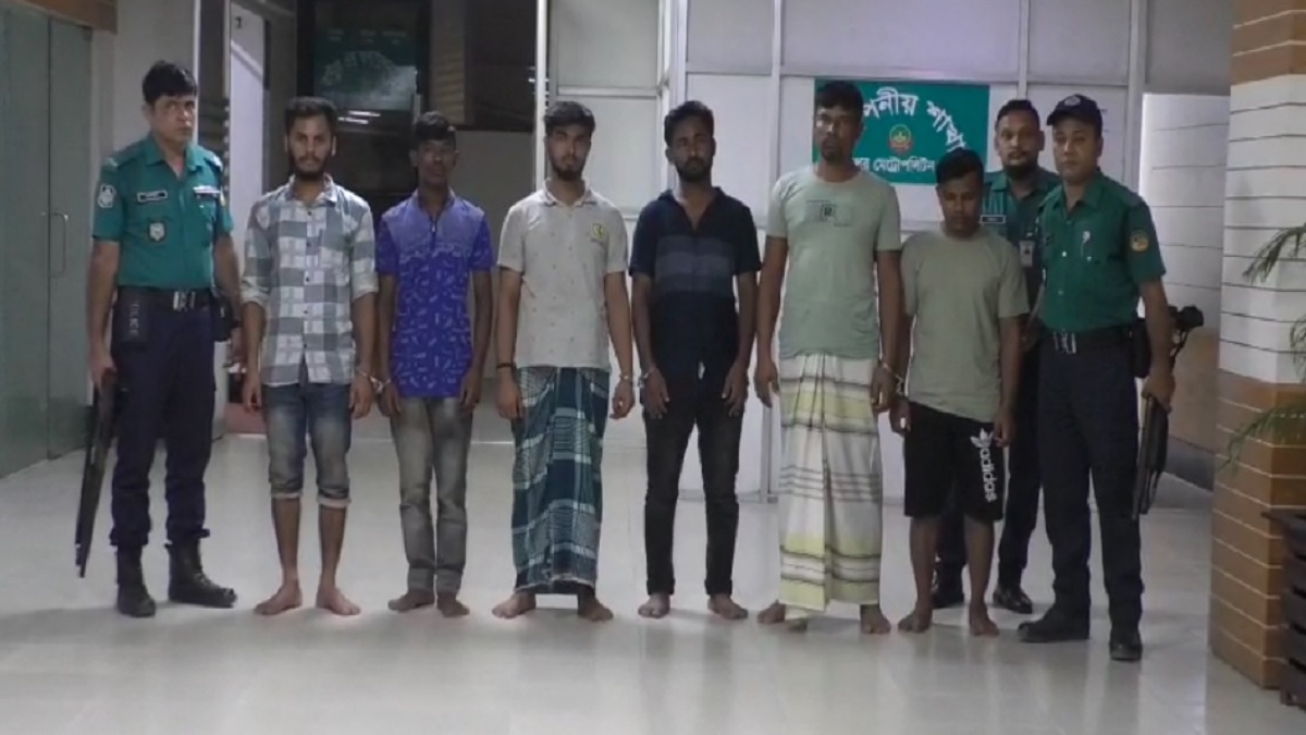 গাজীপুরে ভেজাল সসের কারখানায় অভিযান, গ্রেফতার ৬