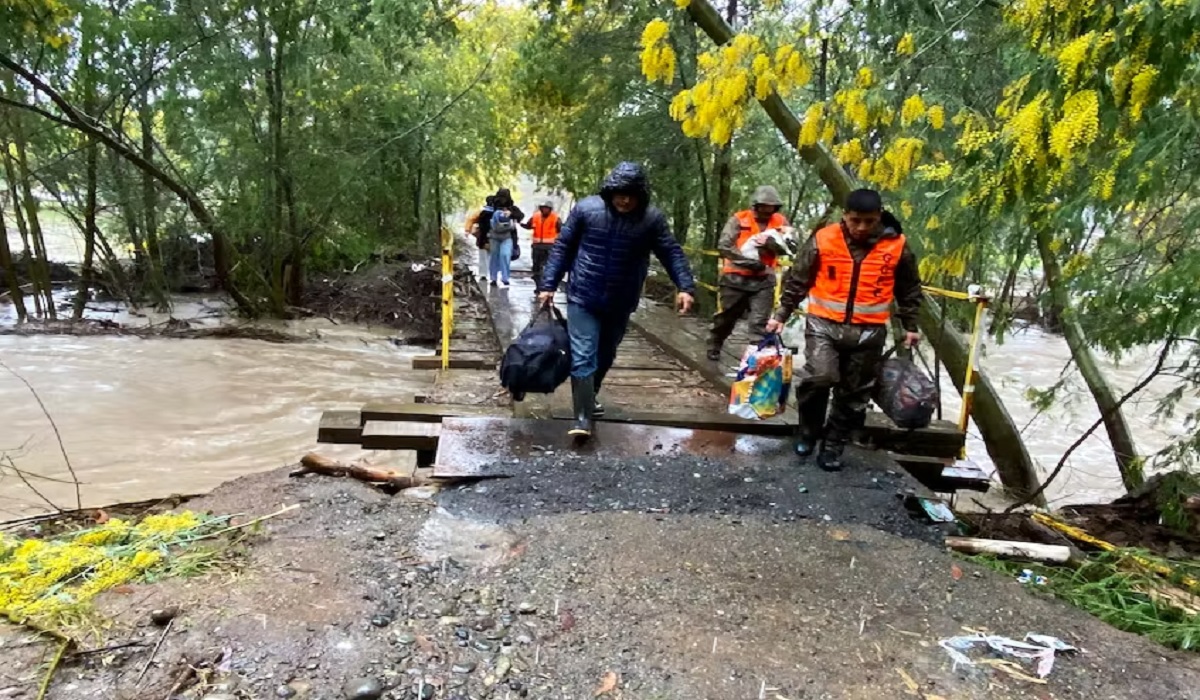 চিলিতে প্রবল ঝড়ে ২ জনের মৃত্যু, পানিবন্দি ২৬ হাজার মানুষ