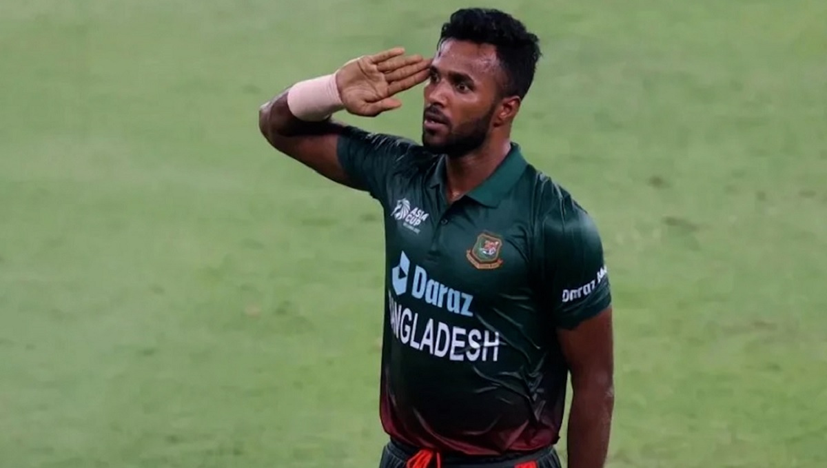 হাঁটুর চিকিৎসা করাতে লন্ডনের উদ্দেশে ঢাকা ছেড়েছেন এবাদত