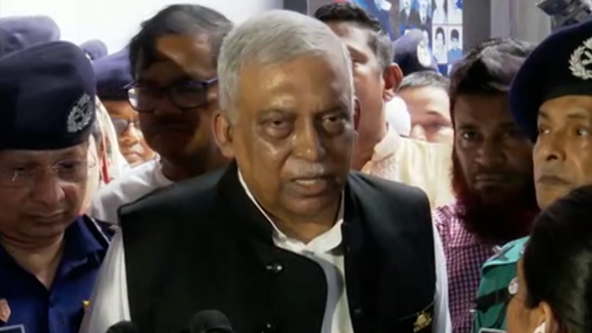 ‘জঙ্গিরা মাথাচাড়া দেয়ার চেষ্টা করলেও তাদের গতিবিধি পর্যবেক্ষণ করা হচ্ছে’