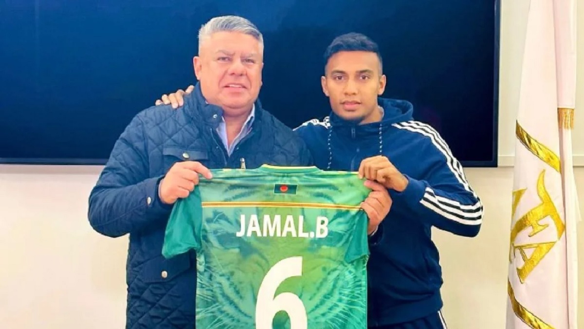 আর্জেন্টিনা ফুটবল প্রেসিডেন্টের সঙ্গে জামাল ভূঁইয়া