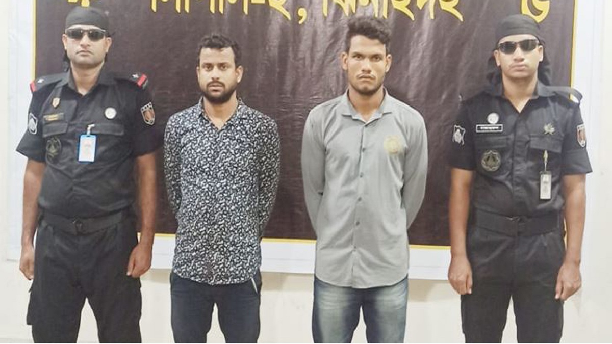 ঝিনাইদহে ইয়াবাসহ ২ মাদক কারবারি গ্রেফতার