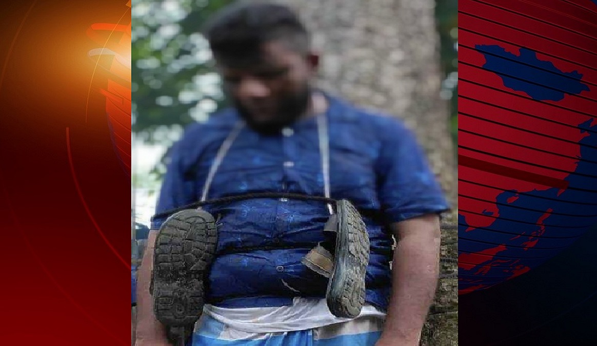 মেয়ের সঙ্গে অনৈতিক সম্পর্কের অভিযোগে বাবাকে গাছে বেঁধে নির্যাতন, ঝিনাইদহে আটক ১