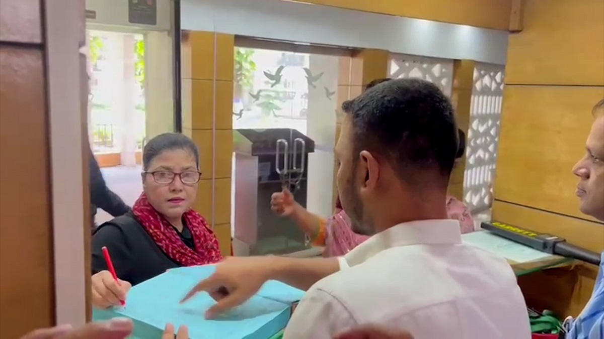 দুদকের মুখোমুখি নারী ফুটবল লীগের চেয়ারম্যান কিরণ