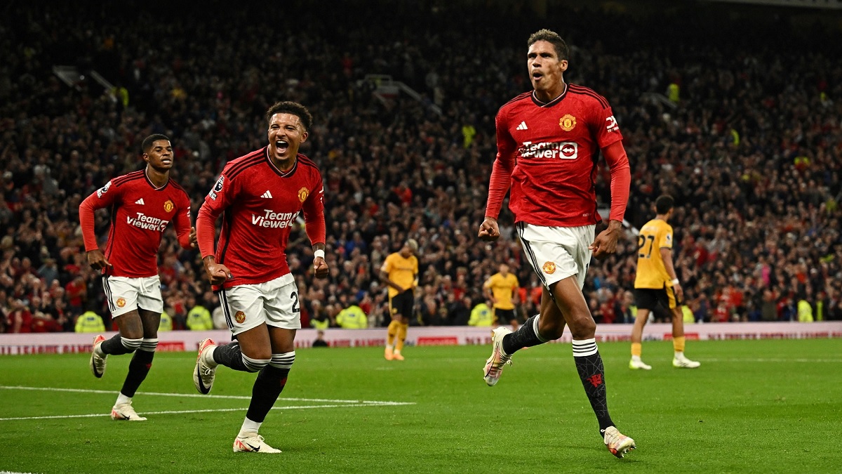 উলভারহ্যাম্পটনের বিপক্ষে ম্যান ইউনাইটেডের কষ্টার্জিত জয়