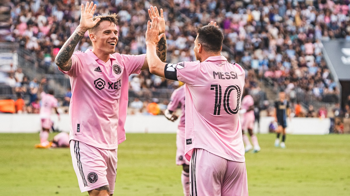 ফিলাডেলফিয়াকে গোল বন্যায় ভাসিয়ে ফাইনালে মেসির মায়ামি