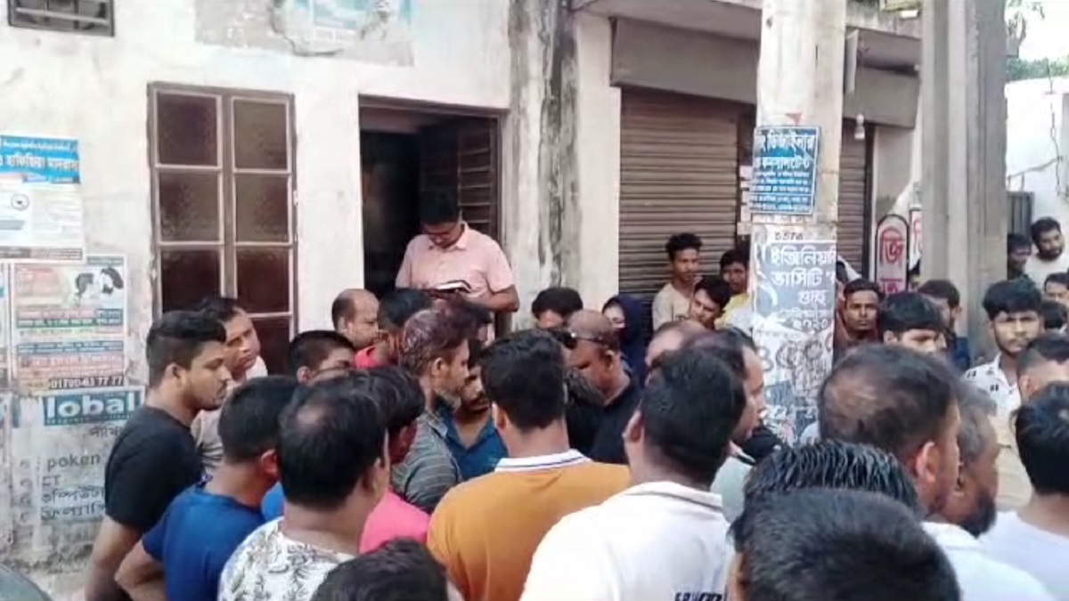 সাভারে বাসা থেকে স্কুল শিক্ষকের হাত-পা বাঁধা মরদেহ উদ্ধার