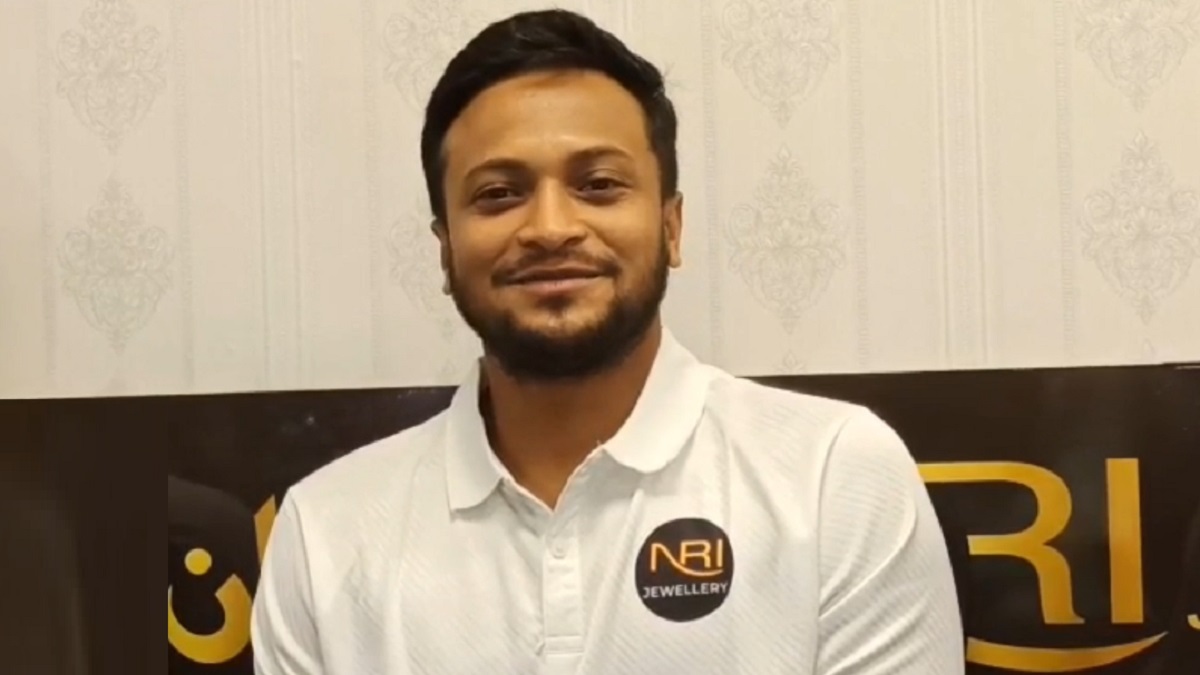 এশিয়া কাপ ও বিশ্বকাপের জন্য দোয়া চেয়েছেন সাকিব