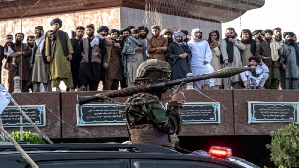 আফগানিস্তানে সব রাজনৈতিক দলকে নিষিদ্ধ ঘোষণা তালেবানের