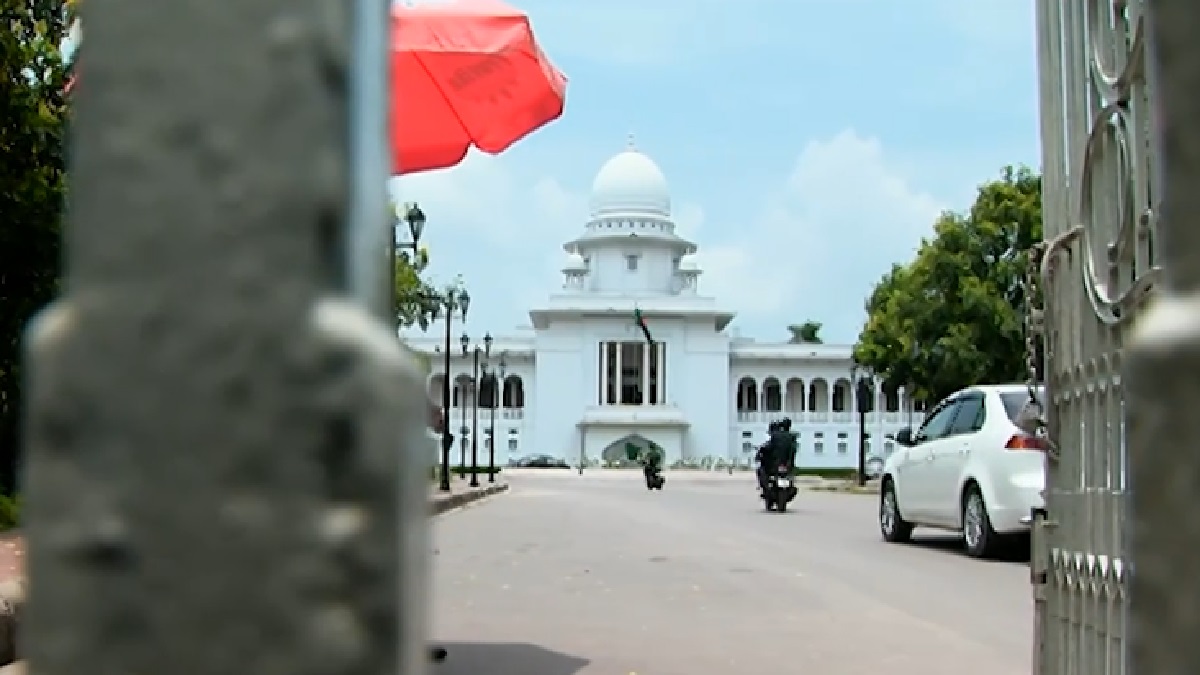 তারেক রহমানের বক্তব্য প্রচার ইস্যুতে বিএনপিপন্থী আইনজীবীদের পক্ষভুক্তির আবেদন খারিজ