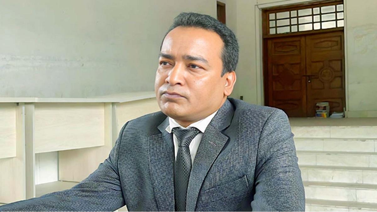 কে এই এমরান?