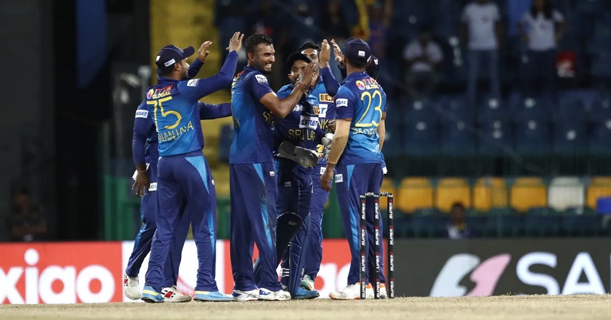 ৪ উইকেট হারিয়ে বিপাকে বাংলাদেশ