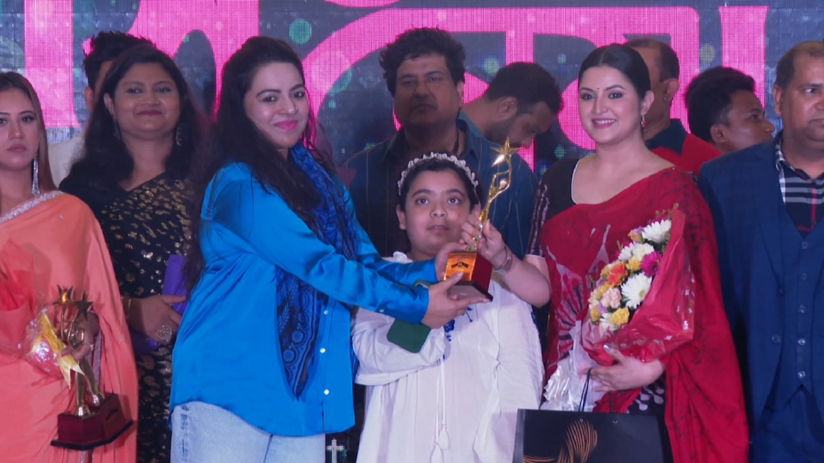 ব্লকবাস্টার সিনেমাস’র ১০ বছর, বর্ণিল আয়োজনে পালিত প্রতিষ্ঠাবার্ষিকী