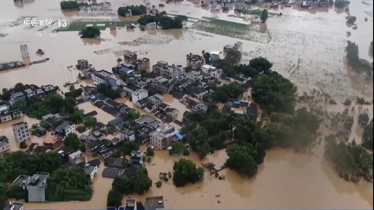 চীনের গুয়াংজি বন্যা: নিহত বেড়ে ১০