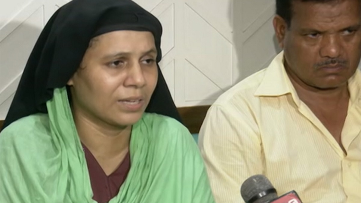 নারীর পেছন পেছন হেঁটে যাওয়া শিশু ২ দিন পর পুলিশ বক্সের কাছে উদ্ধার