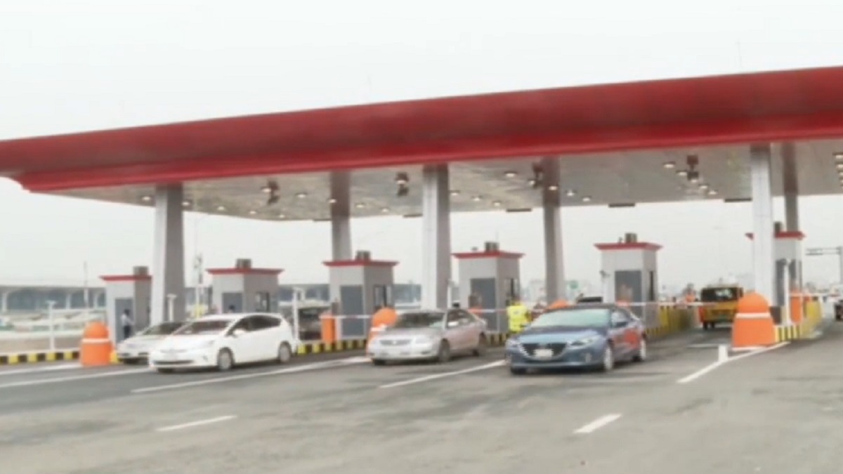 এলিভেটেড এক্সপ্রেসওয়ে: প্রথম ২ ঘণ্টায় পার হলো ৯৪২টি যানবাহন