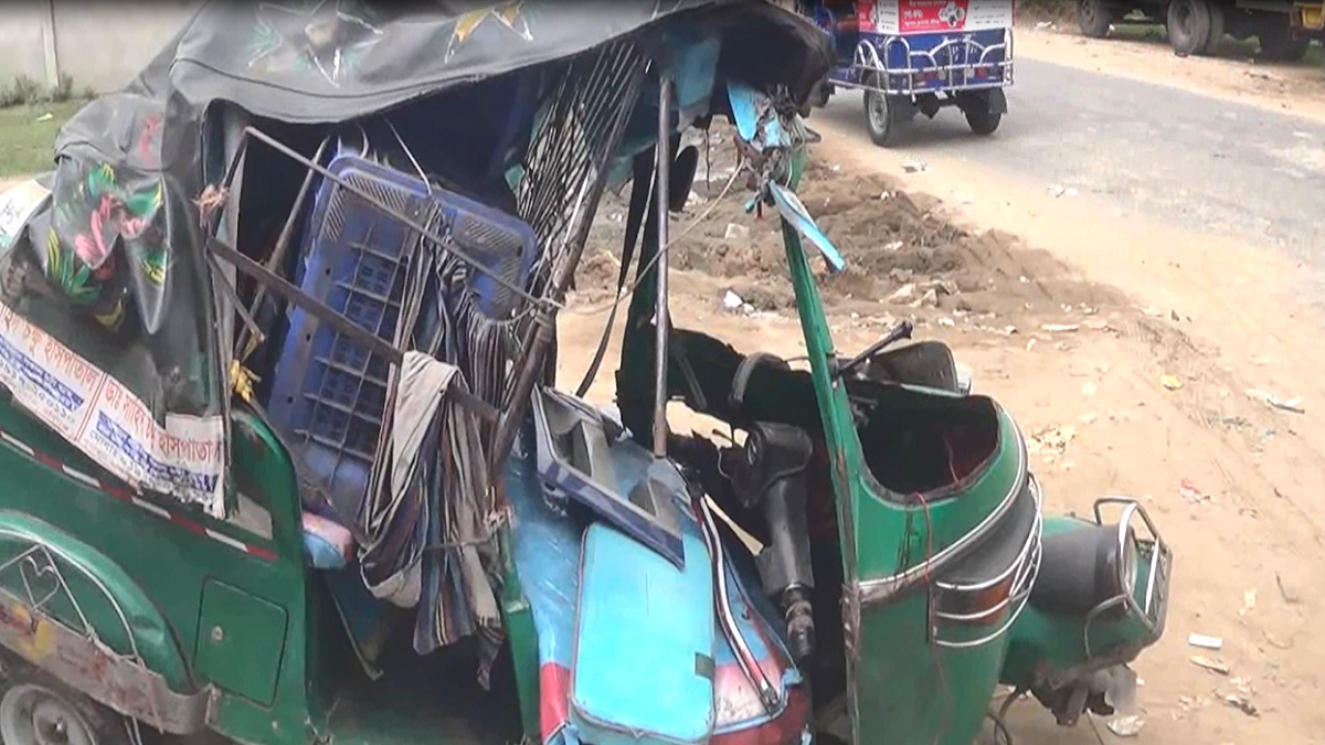 হবিগঞ্জে সড়ক দুর্ঘটনায় নিহত ২