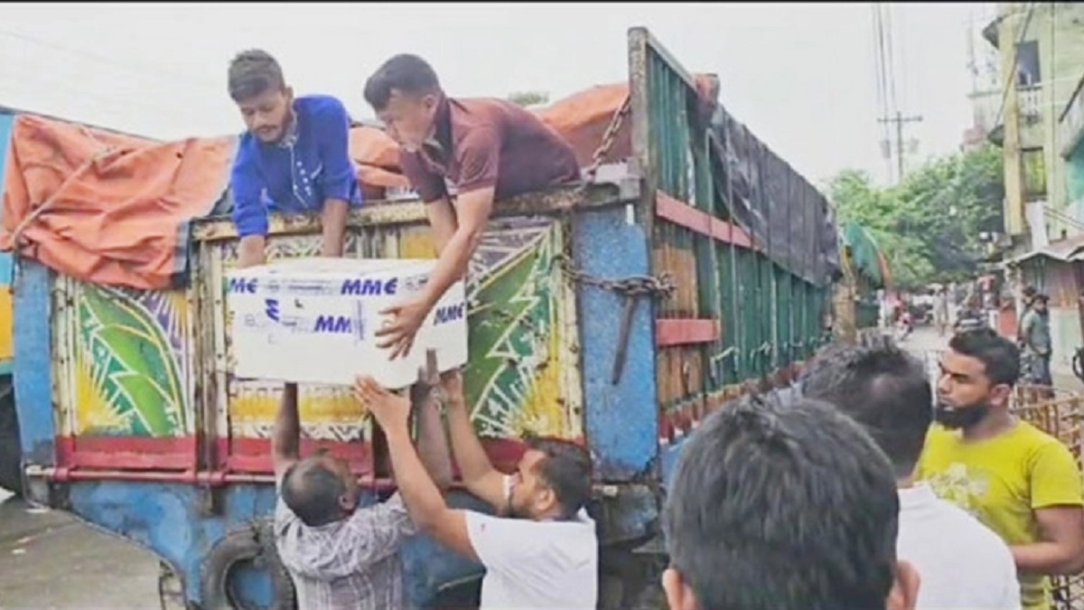 দুর্গাপূজা উপলক্ষে ভারতে ৪৬ টন ইলিশ রফতানি