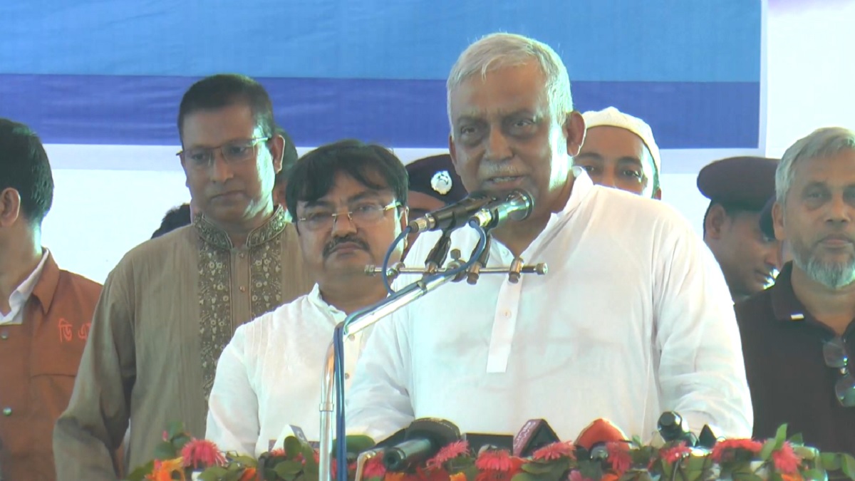 বিএনপি জঙ্গীবাদ ও অগ্নিসন্ত্রাস ছাড়া কিছু পারে না: স্বরাষ্ট্রমন্ত্রী