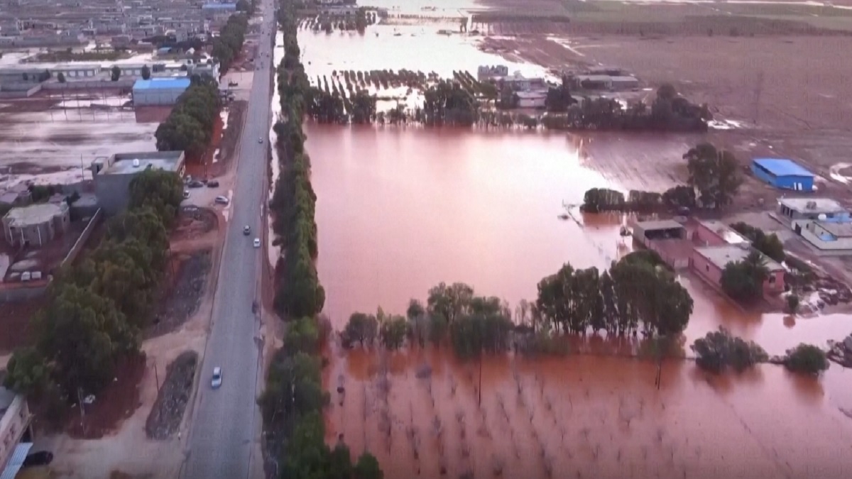 প্রলয়ঙ্করী ঝড় দানিয়েলের তাণ্ডবে লণ্ডভণ্ড লিবিয়া
