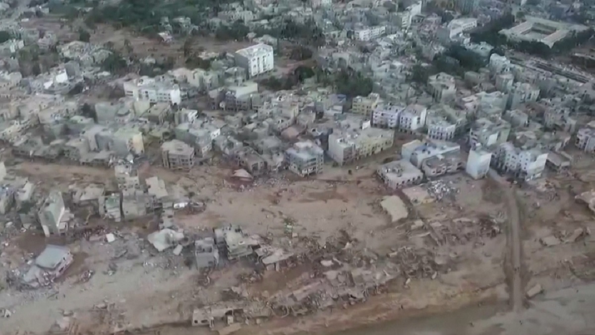 লিবিয়ায় ঘূর্ণিঝড়: মরদেহ উদ্ধার ছাড়াল ১১ হাজার