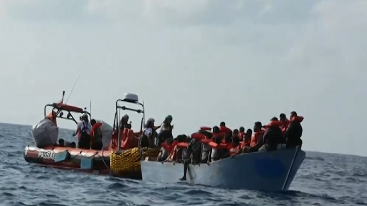 ভূমধ্যসাগর থেকে বাংলাদেশিসহ ৬১ অভিবাসনপ্রার্থী উদ্ধার