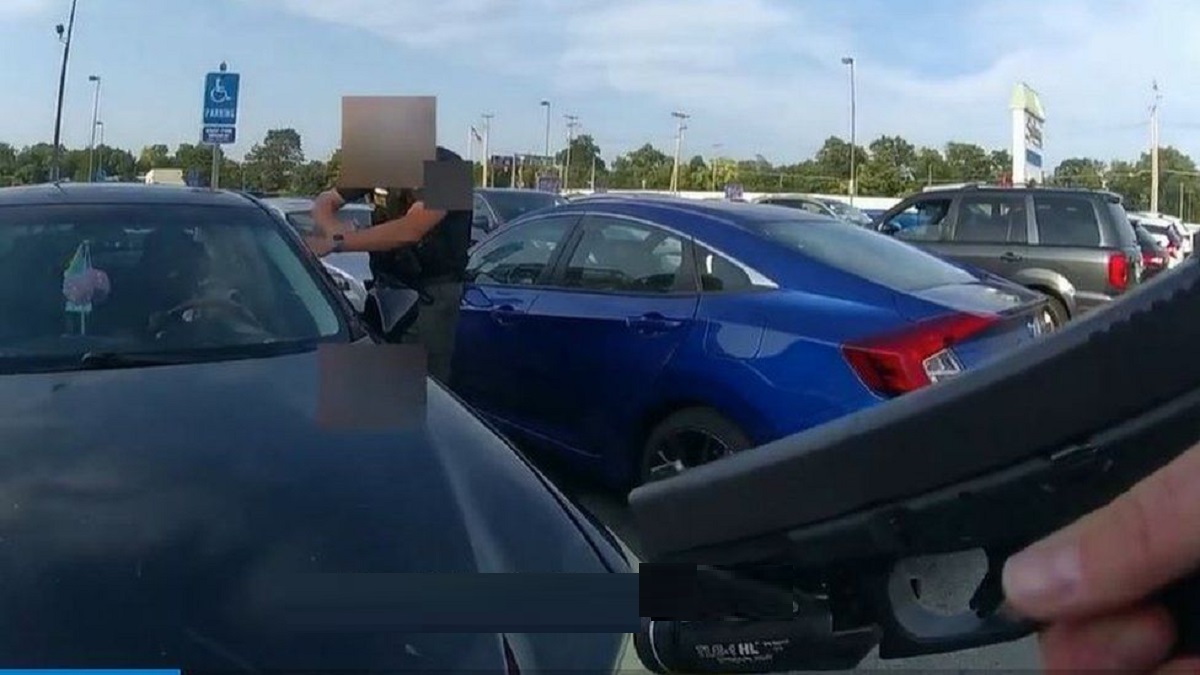 যুক্তরাষ্ট্রে পুলিশের গুলিতে নিহত কৃষ্ণাঙ্গ গর্ভবতী নারী