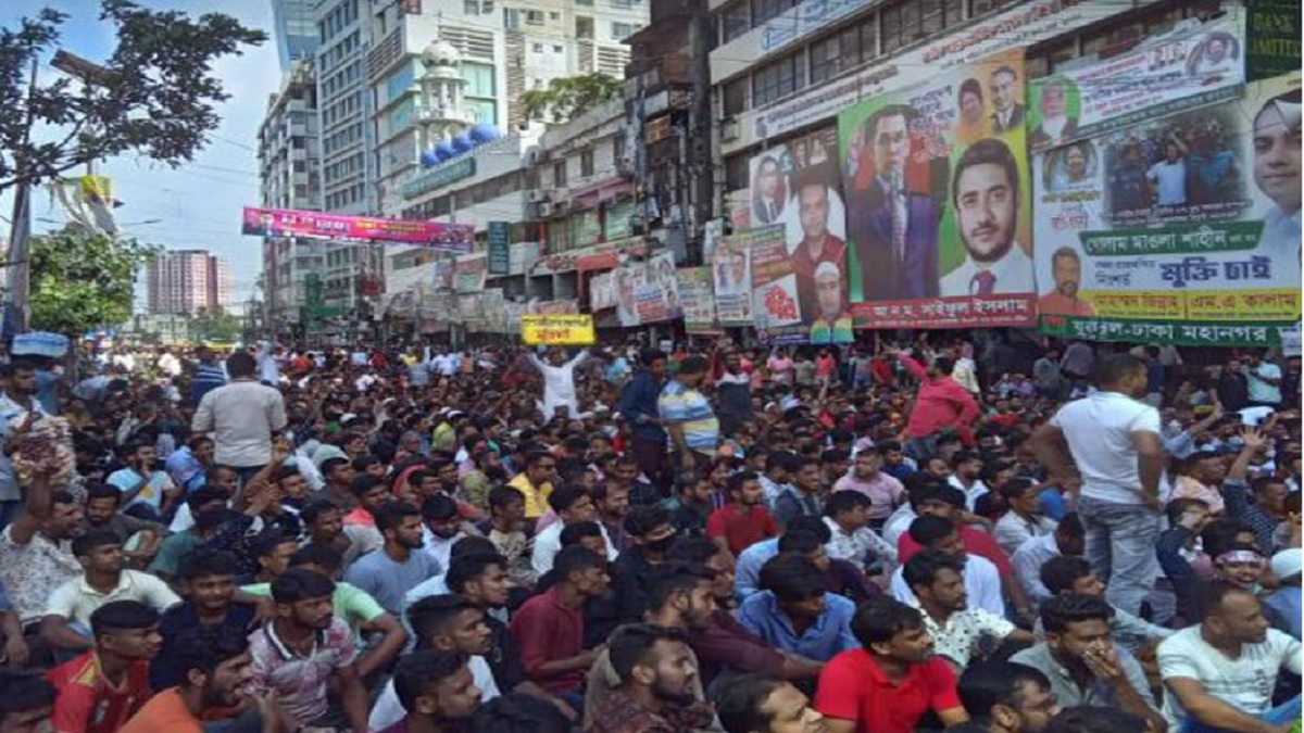 নয়াপল্টনে সমাবেশ করছে বিএনপি