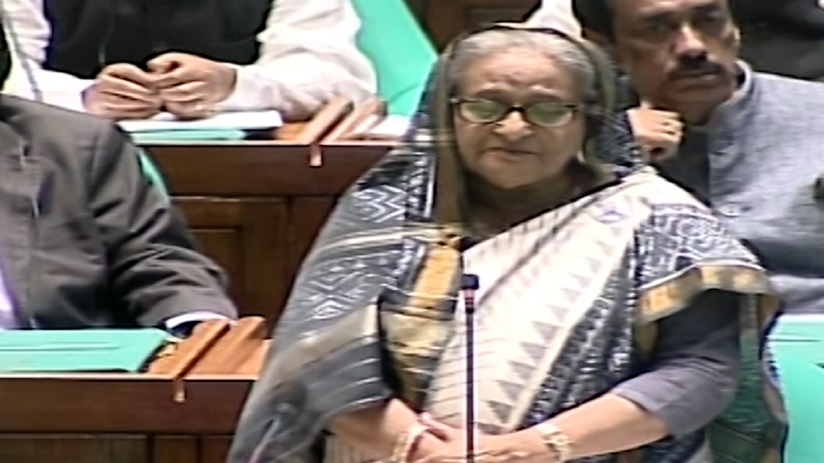 সংসদ সদস্যরা পরিশ্রম করছেন বলেই উন্নয়নের সুফল তৃণমূলে পৌঁছেছে: প্রধানমন্ত্রী