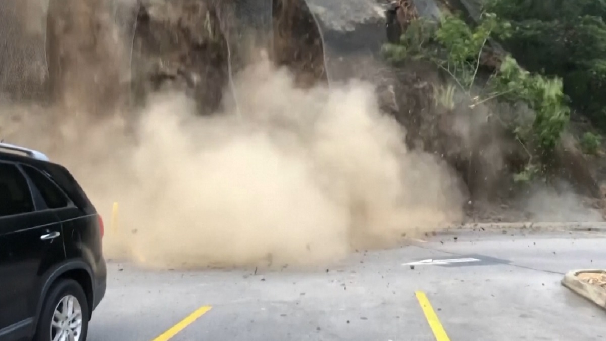 যুক্তরাষ্ট্রে নাটকীয় পাহাড়ধস