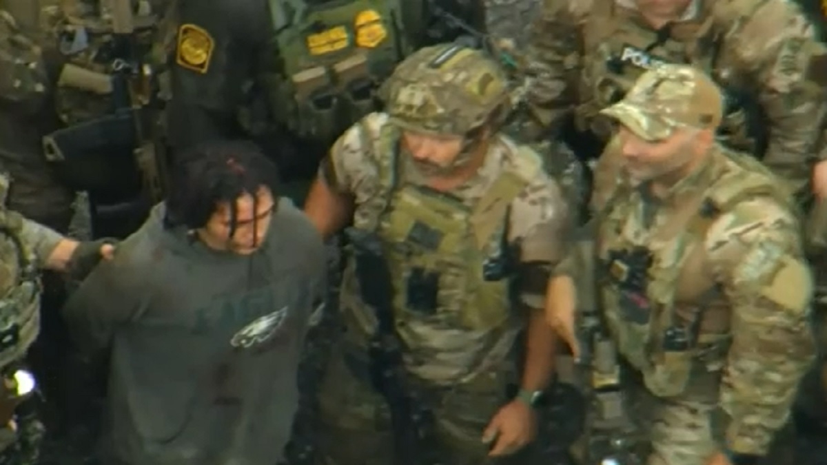 অবশেষে আটক যুক্তরাষ্ট্রের সেই জেল পলাতক দানেলো