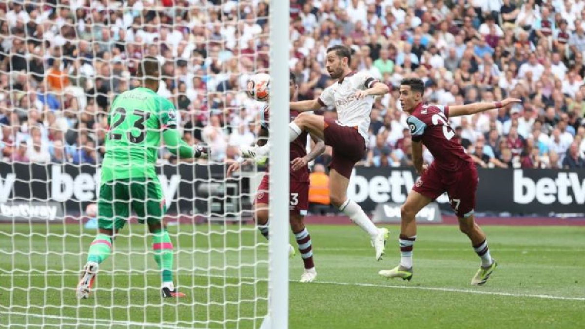 ওয়েস্টহ্যামের বিপক্ষে পিছিয়ে পড়েও জয় তুলে নিলো ম্যানসিটি