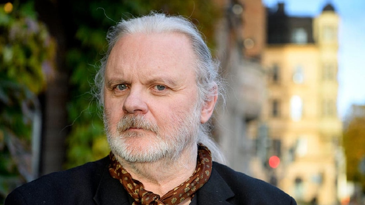 সাহিত্যে নোবেল পেলেন নরওয়ের লেখক ইয়ন ফসে