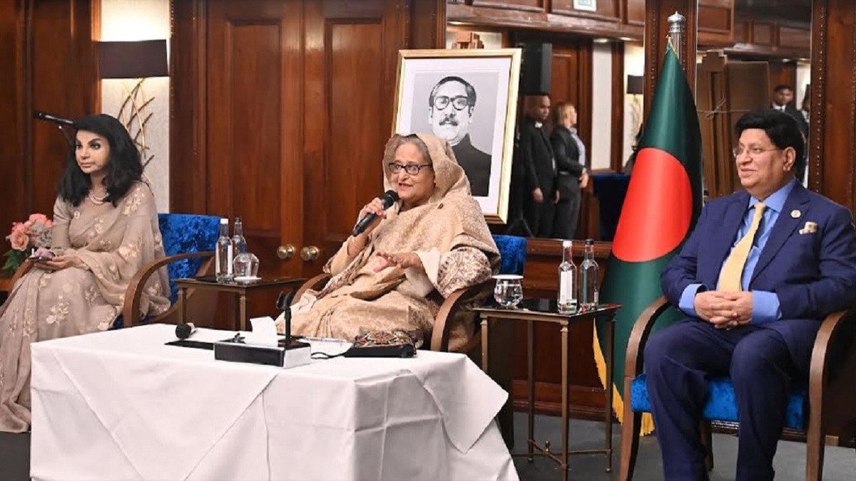 অপপ্রচারকারীদের বিরুদ্ধে রুখে দাঁড়ানোর আহ্বান প্রধানমন্ত্রীর