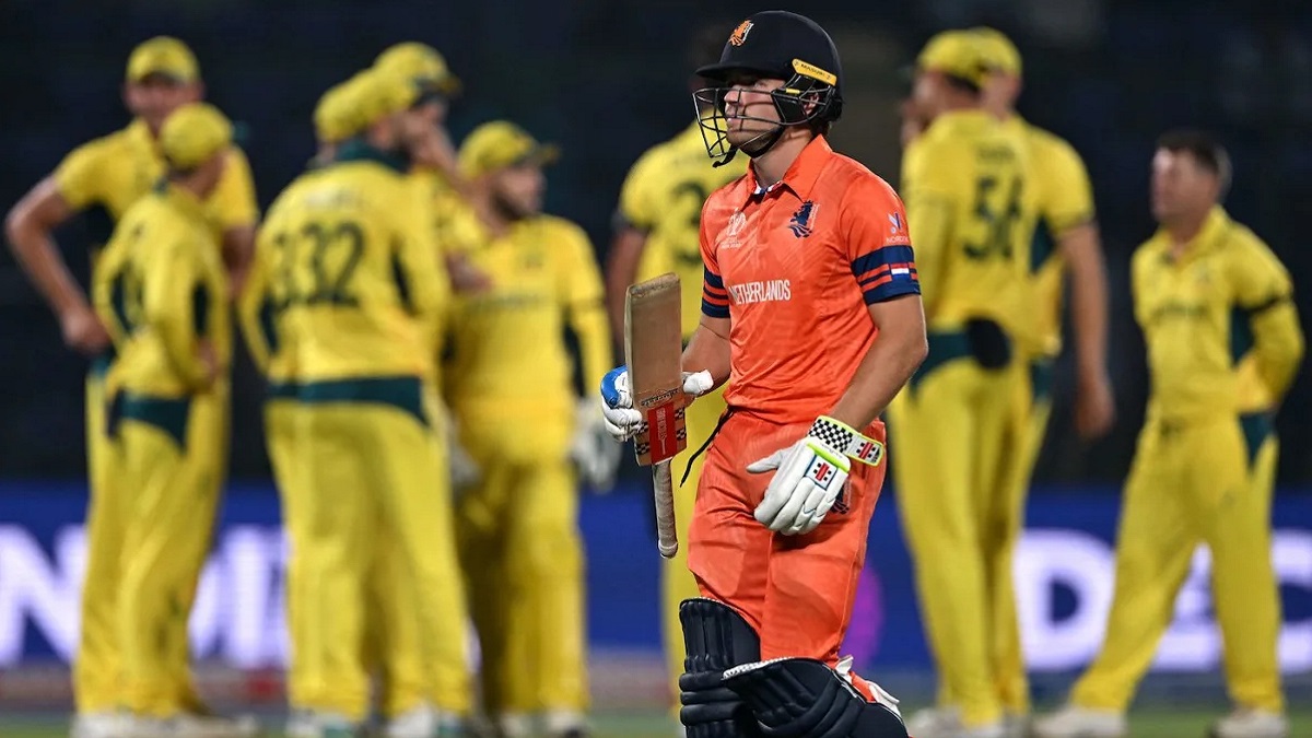 নেদারল্যান্ডসকে রেকর্ড ব্যবধানে হারালো অস্ট্রেলিয়া