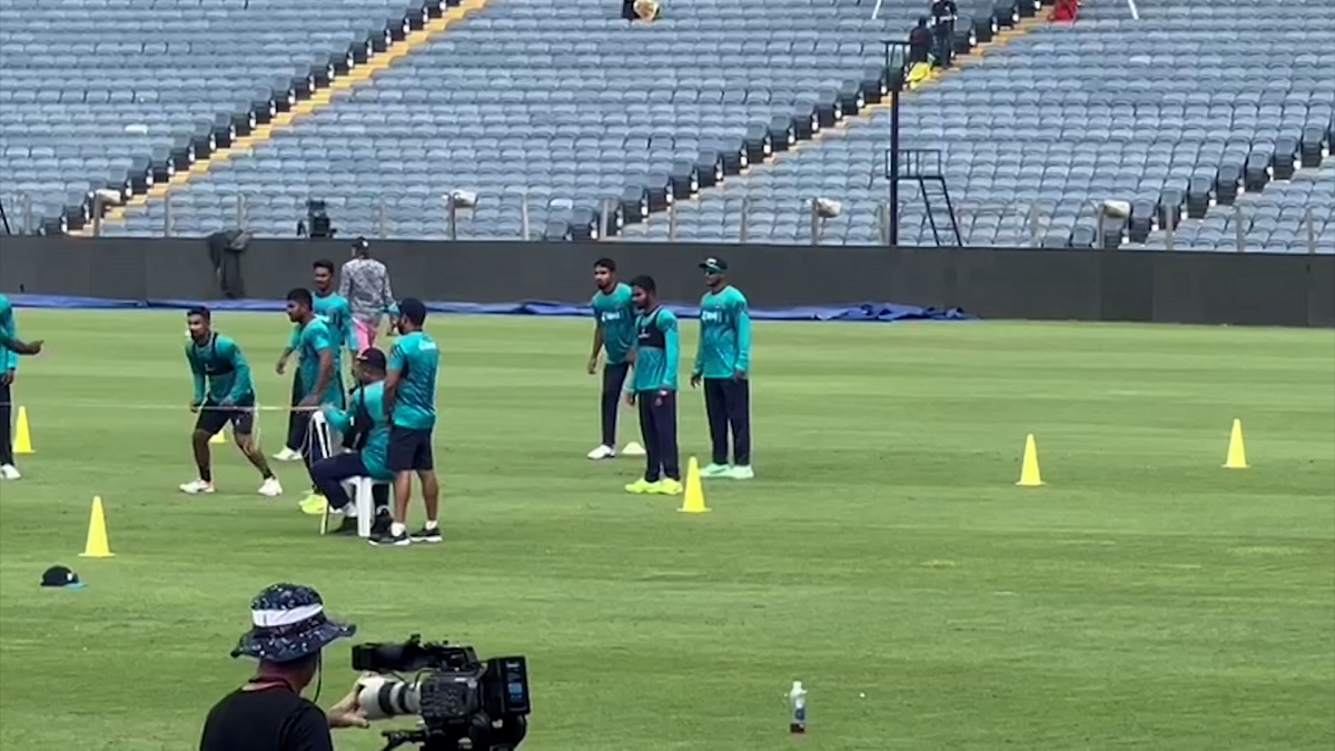 পুনেতে আগ্রাসী মেজাজে টাইগাররা